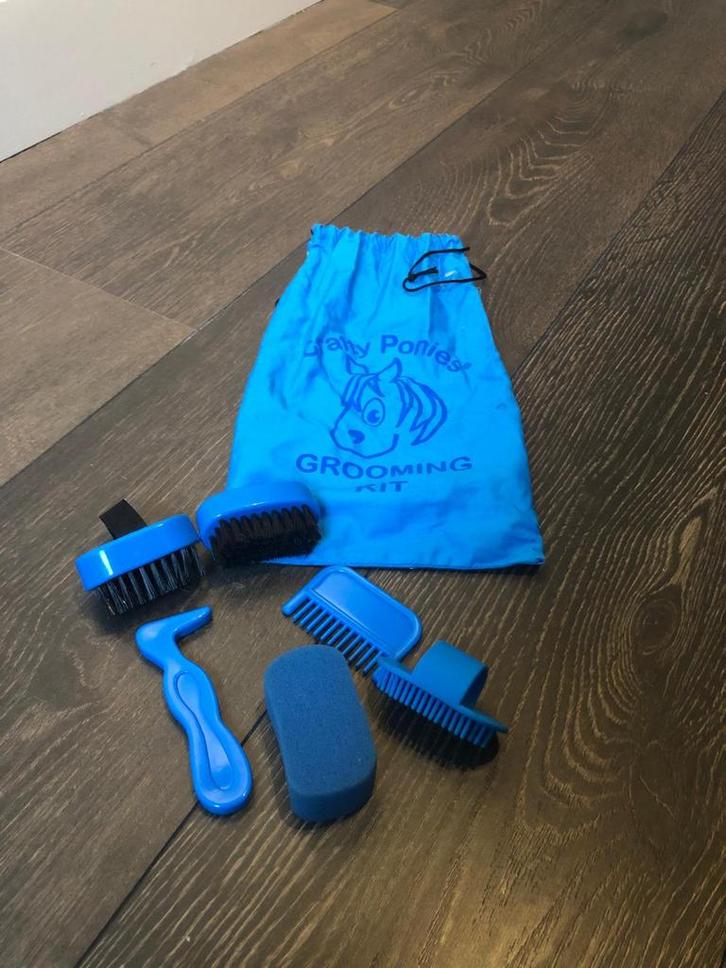 Crafty Ponies Poets-set Verzorgingsset blauw, Kinderen en Baby's, Speelgoed | Knuffels en Pluche, Zo goed als nieuw, Overige typen