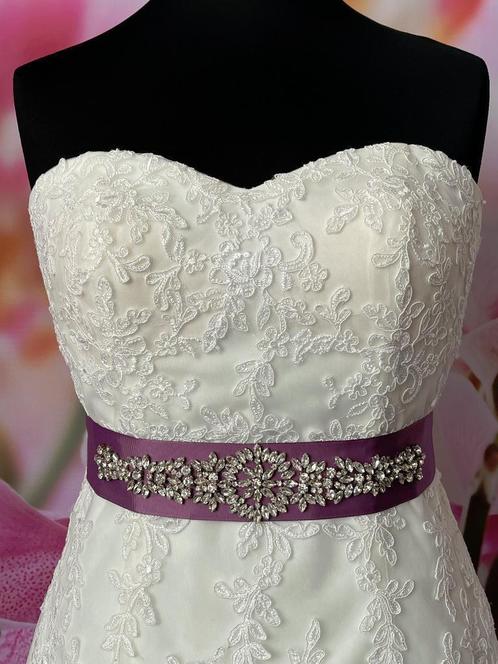Nieuwe strass riem handwerk paarse riem., Kleding | Dames, Trouwkleding en Trouwaccessoires, Nieuw, Accessoires, Paars, Ophalen