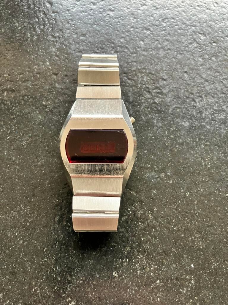 GEZOCHT reparateur voor dit horloge!, Sieraden, Tassen en Uiterlijk, Horloges | Heren, Ophalen of Verzenden, Zo goed als nieuw