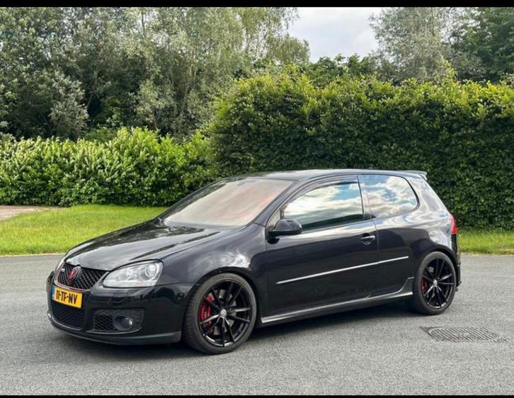Volkswagen golf 5 Gti uniek  300Pk Zeer netjes NAP ( Pano), Auto's, Volkswagen, Particulier, Golf, Benzine, Euro 4, Handgeschakeld