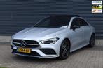 Mercedes-Benz CLA-klasse 180 AMG | PANO - SFEER - VOLL!, Auto's, Gebruikt, Euro 6, Origineel Nederlands, Bedrijf