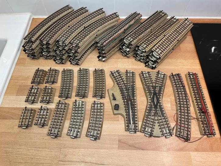 🔴 Grote partij Marklin rails. 92 stuks!, Hobby en Vrije tijd, Modeltreinen | H0, Gebruikt, Rails, Wisselstroom, Märklin, Analoog