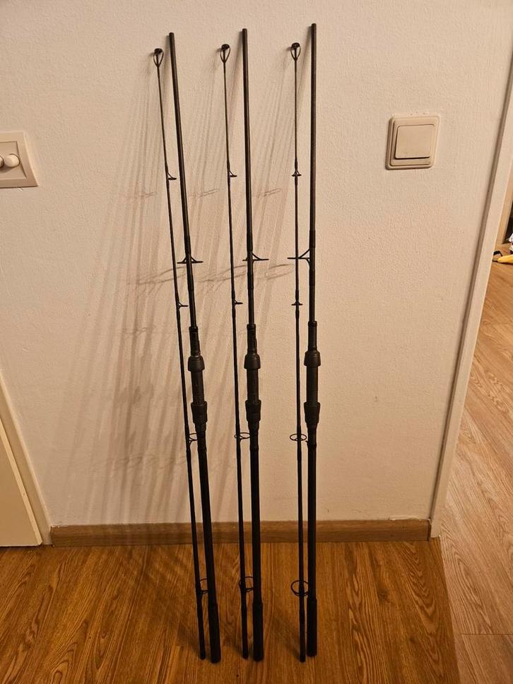 3x 9ft 3,5lbs Kevin Nash Scope Black ops full carbon, Watersport en Boten, Hengelsport | Karpervissen, Gebruikt, Werphengel, Ophalen of Verzenden
