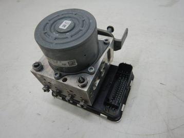 Mercedes-Benz C-Klasse W205 ABS Pomp A2539011600 beschikbaar voor biedingen