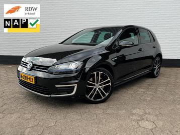 Volkswagen Golf GTE l CLIMA l CRUISE l 18'' l NETTE STAAT! beschikbaar voor biedingen