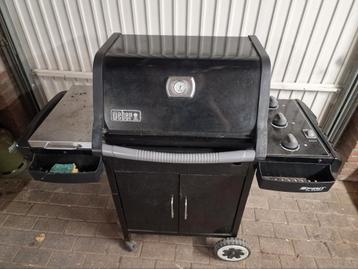 Weber Spirit Classic gasbarbecue + zijbrander beschikbaar voor biedingen