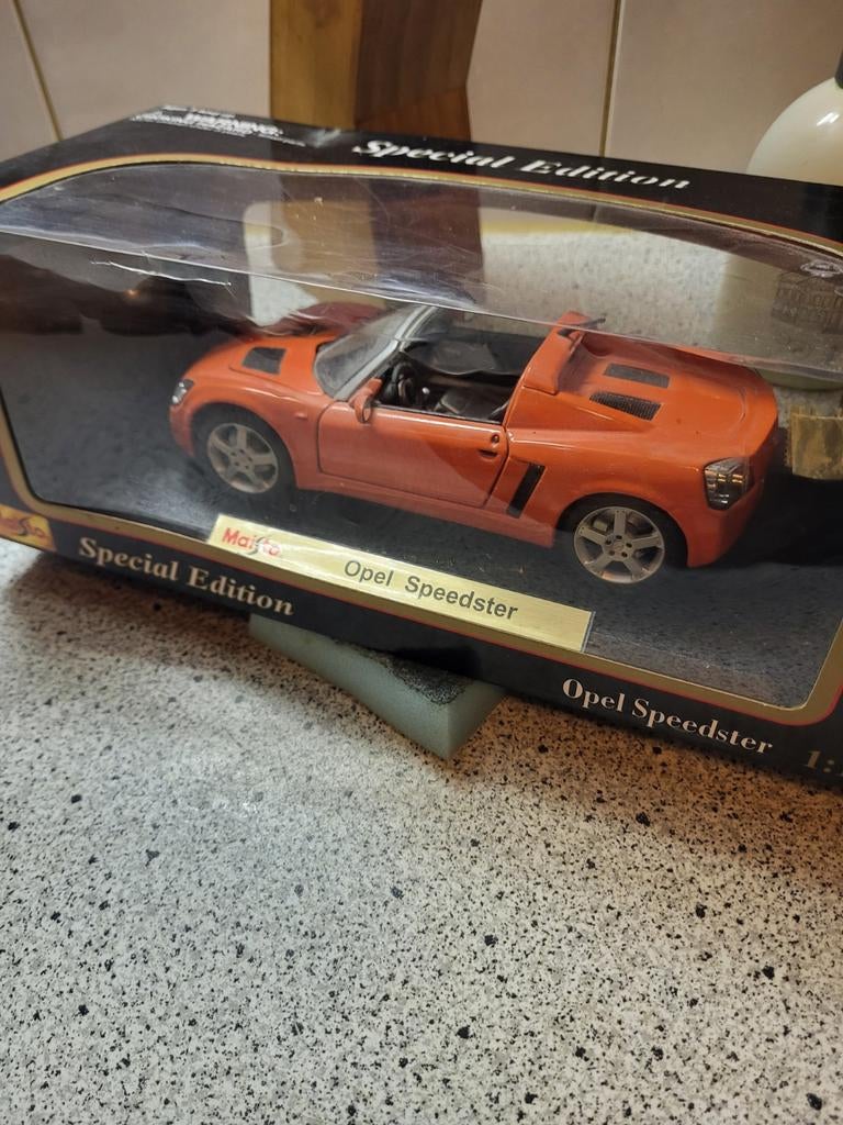 Opel speedster maistro, Hobby en Vrije tijd, Modelauto's | 1:18, Ophalen of Verzenden, Nieuw, Overige merken