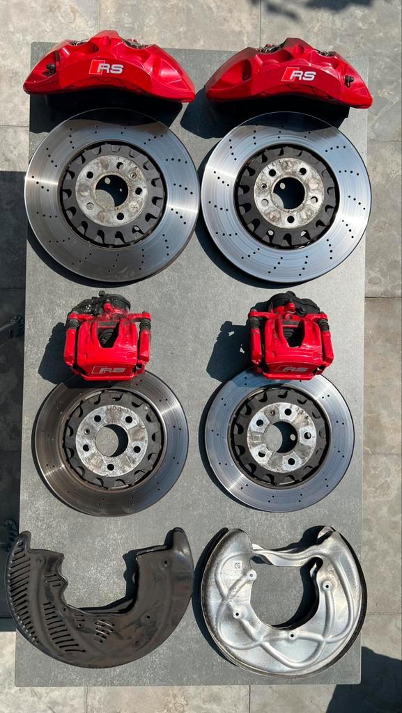 Complete RS remmenset 375mm 330mm A4 A5 A6 A7 A8 Q5 Q7 Q8, Auto-onderdelen, Remmen en Aandrijving, Audi, Gebruikt, Ophalen
