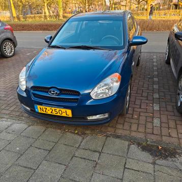 Hyundai accent, koppeling kapot beschikbaar voor biedingen