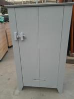 Kledingkast, Ophalen, Zo goed als nieuw