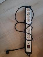 Stekkerdoos met 7 stopcontacten, Ophalen of Verzenden, Gebruikt, Minder dan 2 meter, Overige kabels