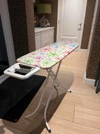 Overtallige strijkplank, Ophalen, Zo goed als nieuw