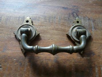 "ZEER OUD KOPEREN HANDGREEP" beschikbaar voor biedingen