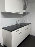 Keukenblok wit met zwart blad - direct ophalen, Huis en Inrichting, Keuken | Complete keukens, Ophalen, Gebruikt, Wit, Enkelwandige keuken