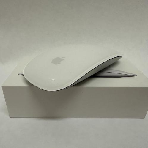 Apple Magic Mouse A1657, Computers en Software, Muizen, Zo goed als nieuw