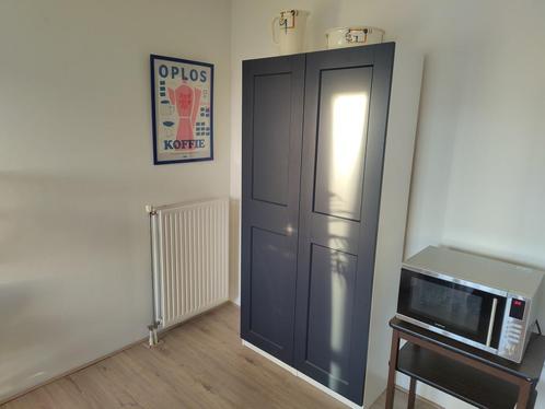 Twee IKEA PAX kasten met deuren, planken en lades, Huis en Inrichting, Kasten | Kledingkasten, Zo goed als nieuw, 200 cm of meer