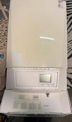 Remeha Calenta 40c CV-ketel (2018), Doe-het-zelf en Verbouw, Verwarming en Radiatoren, 30 tot 80 cm, Gebruikt, Hoog rendement (Hr)