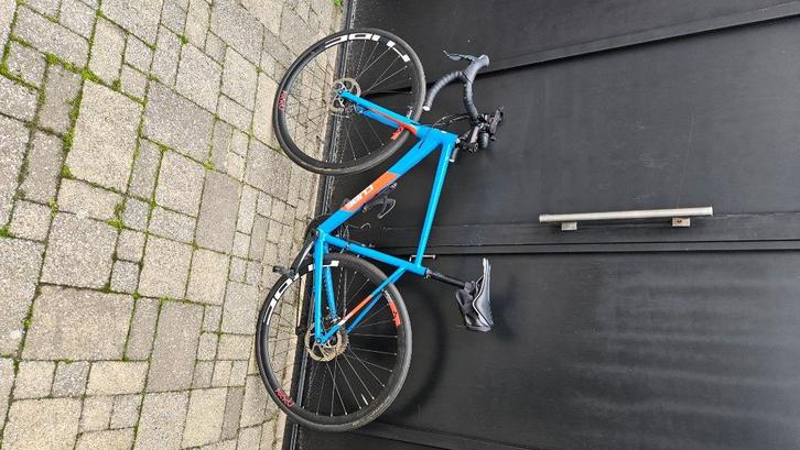 Cube attain race wielrenfiets, Fietsen en Brommers, Fietsen | Racefietsen, Zo goed als nieuw, Heren, Overige merken, Meer dan 20 versnellingen