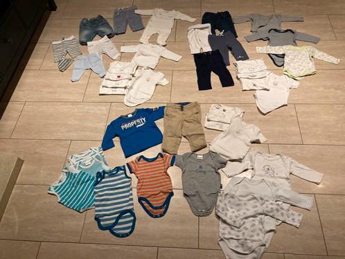 Kledingpakket vooral rompers maat 56 62 en 68, Kinderen en Baby's, Babykleding | Baby-kledingpakketten, Gebruikt, Maat 62, Verzenden