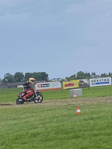 Crosspuch 76cc moet nog nieuwe fotos maken dus let daar niet beschikbaar voor biedingen