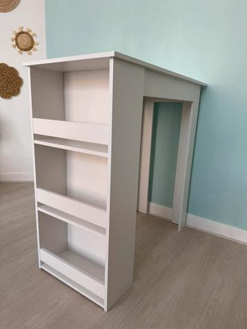 Bartafel met schap (evt met stoelen)