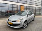 Renault Clio 1.6 16v Dynamique, Auto's, Voorwielaandrijving, Stof, 4 cilinders, Bedrijf