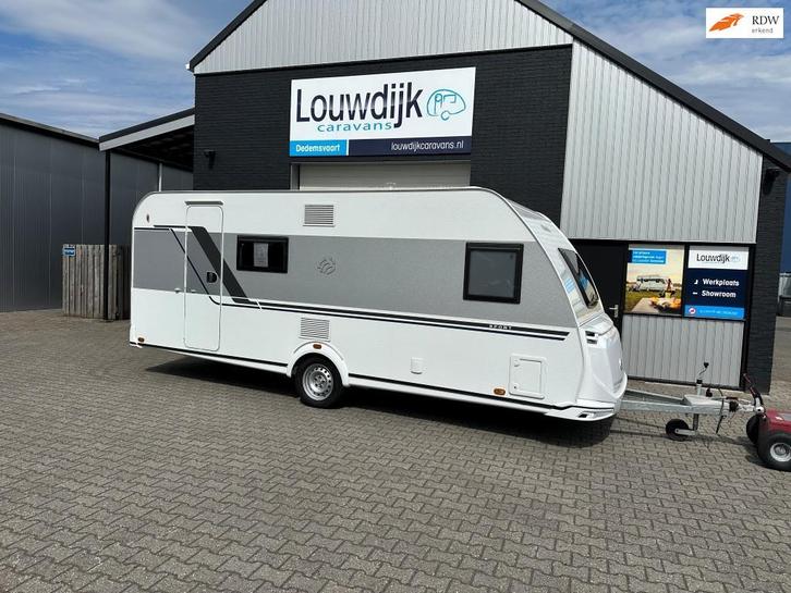 KNAUS Sport 540 FDK ’24 (7 pers, 3 Stapelbed), Caravans en Kamperen, Caravans, Bedrijf, meer dan 6, 1250 - 1500 kg, Treinzit, Knaus