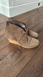 Esprit maat 39, Bruin, Ophalen of Verzenden, Sneakers of Gympen, Zo goed als nieuw