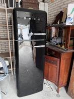 SMEG Retro Koel-Vriescombinatie (Zwart), Ophalen, 200 liter of meer, 60 cm of meer, 160 cm of meer