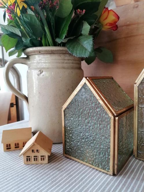 waxinelicht houder huisje van glas, Huis en Inrichting, Woonaccessoires | Kandelaars en Kaarsen, Minder dan 25 cm, Overige materialen