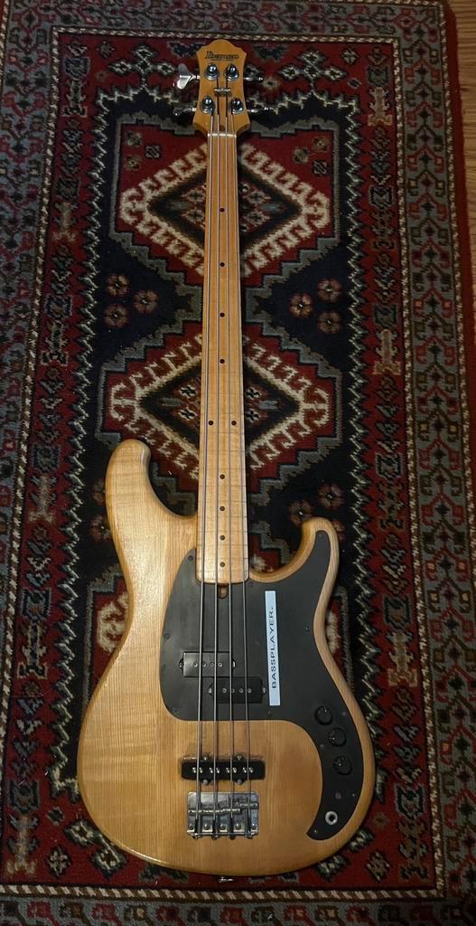 Ibanez RB620-NT PJ-bass fretless natural 1983, Muziek en Instrumenten, Snaarinstrumenten | Gitaren | Bas, Gebruikt, Ophalen of Verzenden