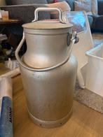 Grote melkbus, Tuin en Terras, Ophalen, Zo goed als nieuw