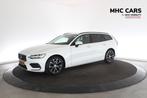 Volvo V60 B3 Automaat Momentum Advantage (bj 2021), 12 maanden, Wit, Origineel Nederlands, 165 pk