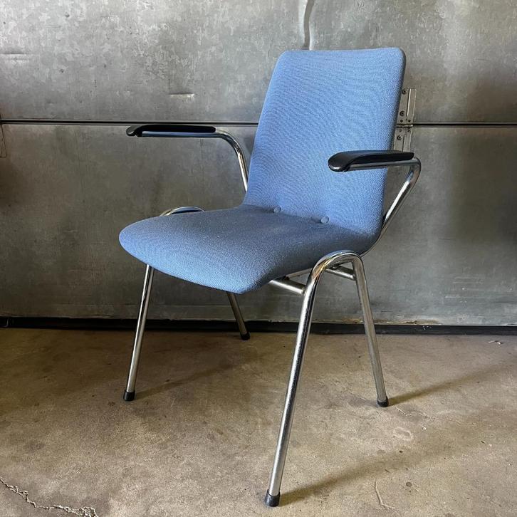 OPRUIMING Gispen stijl Chroom buis stoel kunststof leggers, Huis en Inrichting, Stoelen, Gebruikt, Eén, Hout, Kunststof, Metaal