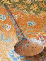 Mooie originele antieke Oosterse schuimspaan 42,5 cm., Antiek en Kunst, Ophalen of Verzenden, Koper