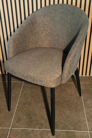 Nieuw stoel Donna Expresso set 4 of 6 UITVERKOOP van €1074,- beschikbaar voor biedingen