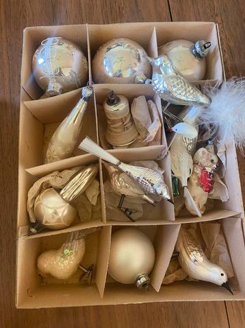 Antieke/vintage zilveren glazen kerstballen/kerstornamenten beschikbaar voor biedingen