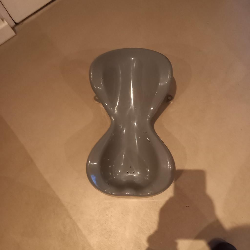 Baby zitje voor in bad of douche., Kinderen en Baby's, Ophalen, Zo goed als nieuw, Badzitje of Badring