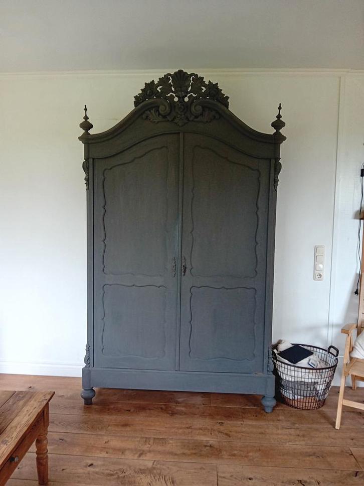 Kuifkast in oud grijze kleur, Huis en Inrichting, Kasten | Kledingkasten, Gebruikt, 150 tot 200 cm, 25 tot 50 cm, Ophalen of Verzenden
