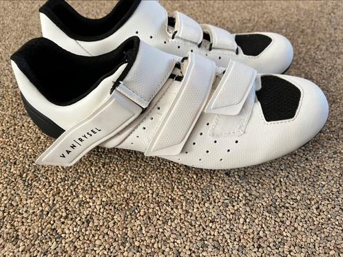 Van Rysel dames fietsschoenen met SPD-kliksysteem – maat 41, Sport en Fitness, Wielrennen, Zo goed als nieuw, Kleding, Ophalen