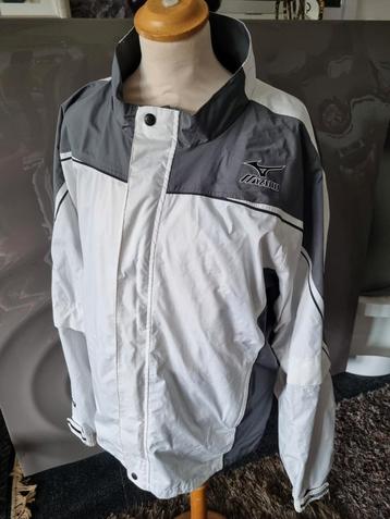 Mizuno jacket met afknoopbare mouwen, maat XL, nieuwstaat.  beschikbaar voor biedingen