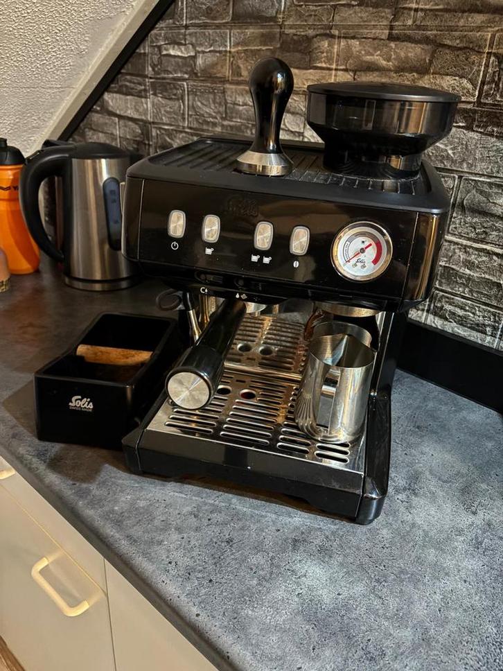 Solis grind & infuse compact, Witgoed en Apparatuur, Koffiezetapparaten, Nieuw, Koffiebonen, Espresso apparaat, 2 tot 4 kopjes