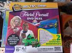 Trivial pursuit dvd duel parker. Trivia spel dvd spel, Hobby en Vrije tijd, Gezelschapsspellen | Bordspellen, Ophalen of Verzenden