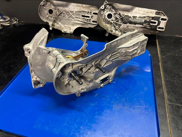 Husqvarna k770 gereviseerd blok, inruilsysteem, Tuin en Terras, Hand-tuingereedschap, Nieuw, Ophalen of Verzenden