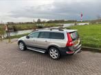 Volvo XC70 2.4 D5 AWD Geartronic 2009 Grijs, Youngtimer, Auto's, Volvo, Automaat, XC70, Origineel Nederlands, Stationwagon