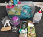 Hamsterhok met voeding en extra materiaal, Dieren en Toebehoren, Ophalen, Zo goed als nieuw