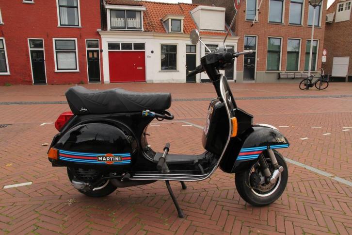 Vespa PX200 (Millenium) uit 2001 te koop., Motoren, Motoren | Piaggio, Particulier, Scooter, 11 kW of minder, 1 cilinder, Minimaal motorrijbewijs A1