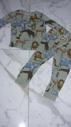 98-104 H&M wilde dieren pyjama, Ophalen of Verzenden, Zo goed als nieuw, Jongen, Nacht- of Onderkleding