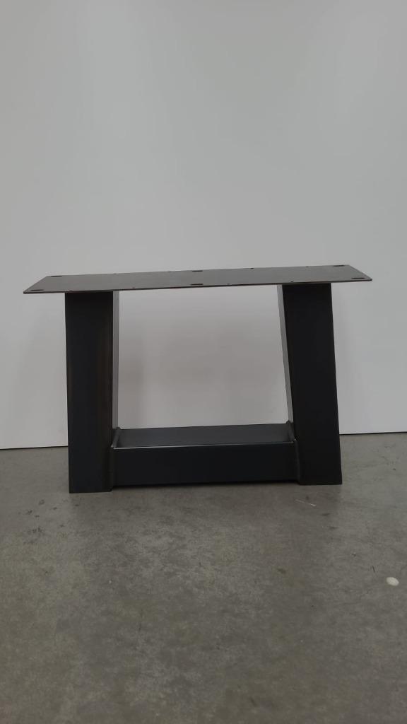 Industriële salontafel poot – stoer & compact, Huis en Inrichting, Tafels | Salontafels, Nieuw, Minder dan 50 cm, 50 tot 100 cm