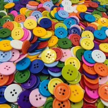 knopen / 100 stuks assorti kleurenmix € 4,00 - nieuw beschikbaar voor biedingen